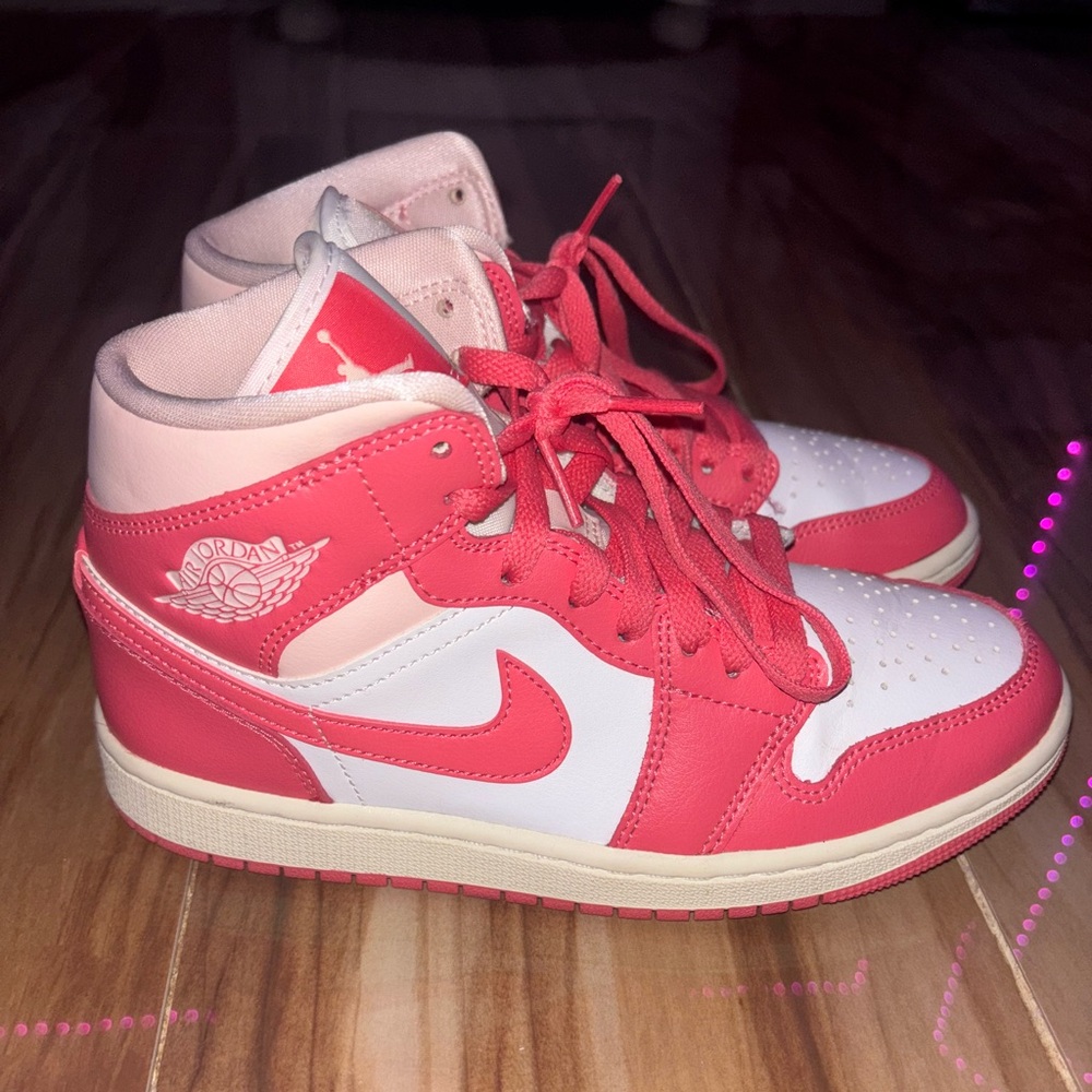 Air Jordan Pink and White High-Top Sneakers

Coral pink color